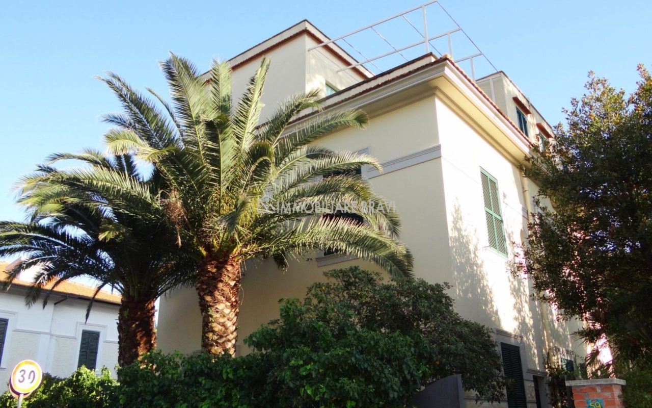 Appartamento in villa in Via della Libertà - Agenzia Immobiliare Bravi a. Santa Marinella